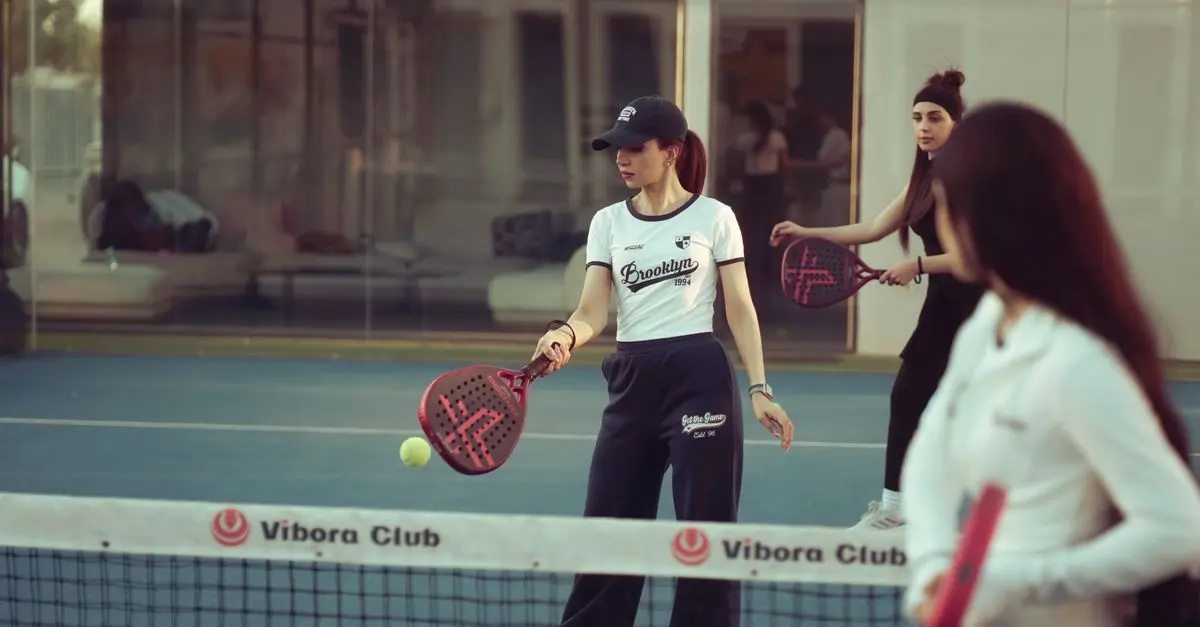 Les 10 Meilleures Stratégies pour Gagner au Padel