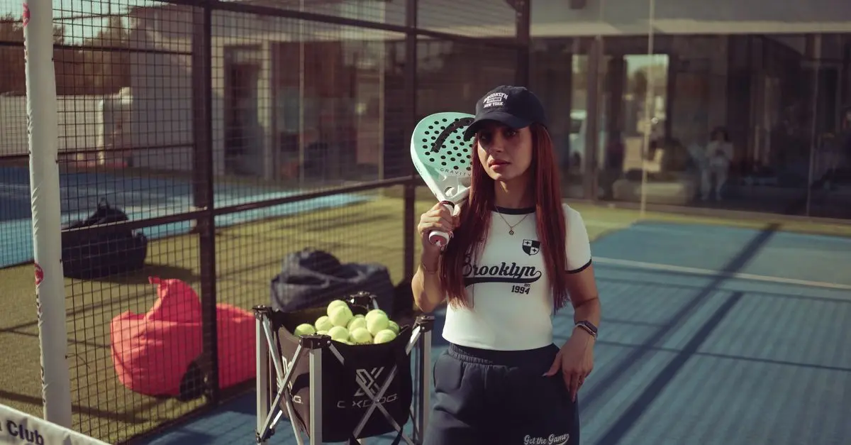 Choisir une Balle de Padel : Les Critères à Considérer