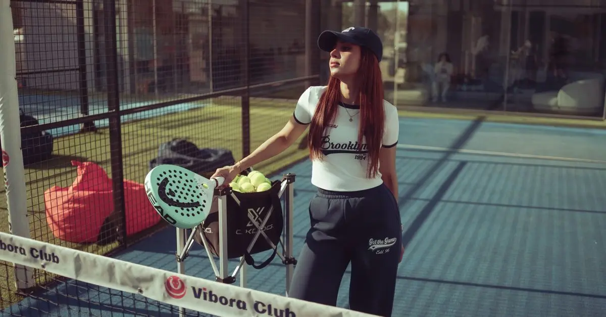 Les Accessoires Indispensables pour le Padel